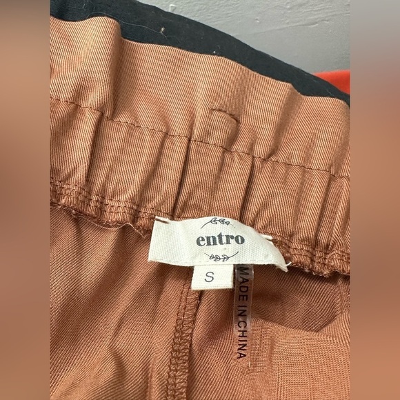 Entro Rust Midi Skirt with Button Detail - Picture 9 of 9